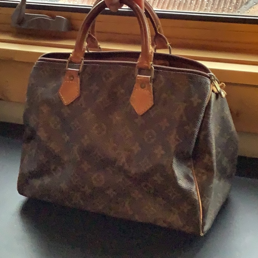 Louis Vuitton Brown Monogram Speedy Bag women vintage length 12 inches